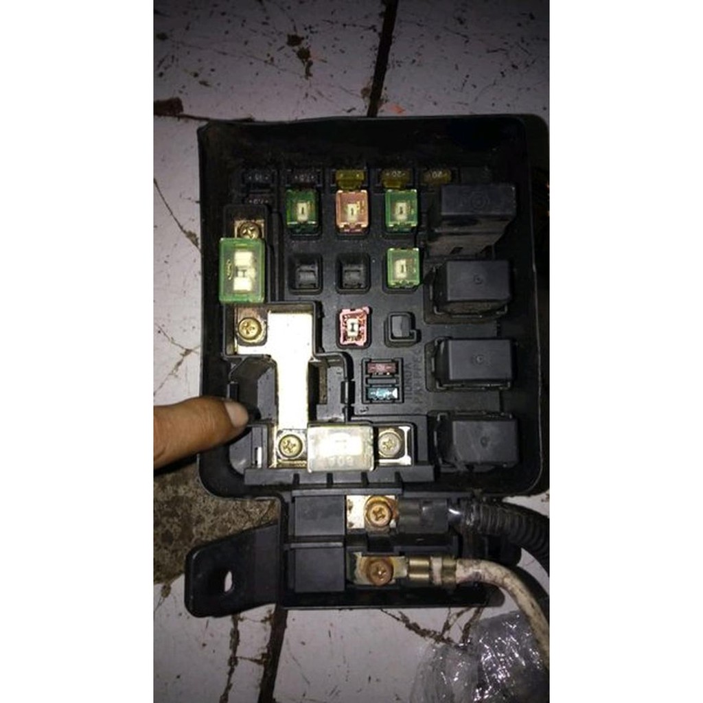Dijual Box Sekring Fuse Box Sikring CrV lama 2000cc Gen 1 Limited