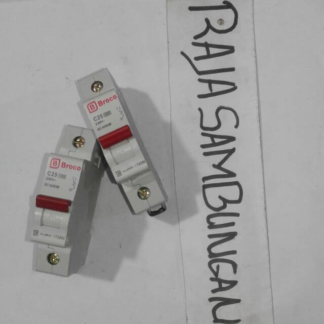 Mini circuit breaking MCB Broco 25A sikring broco alat pemutus aliran listrik 25 A DISKON7