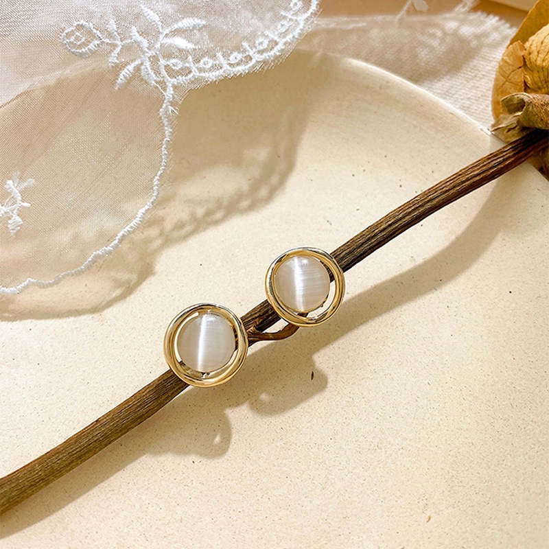 Anting Bulat opal Cantik Untuk Wanita Korea vintage Temperamen Aksesoris Telinga