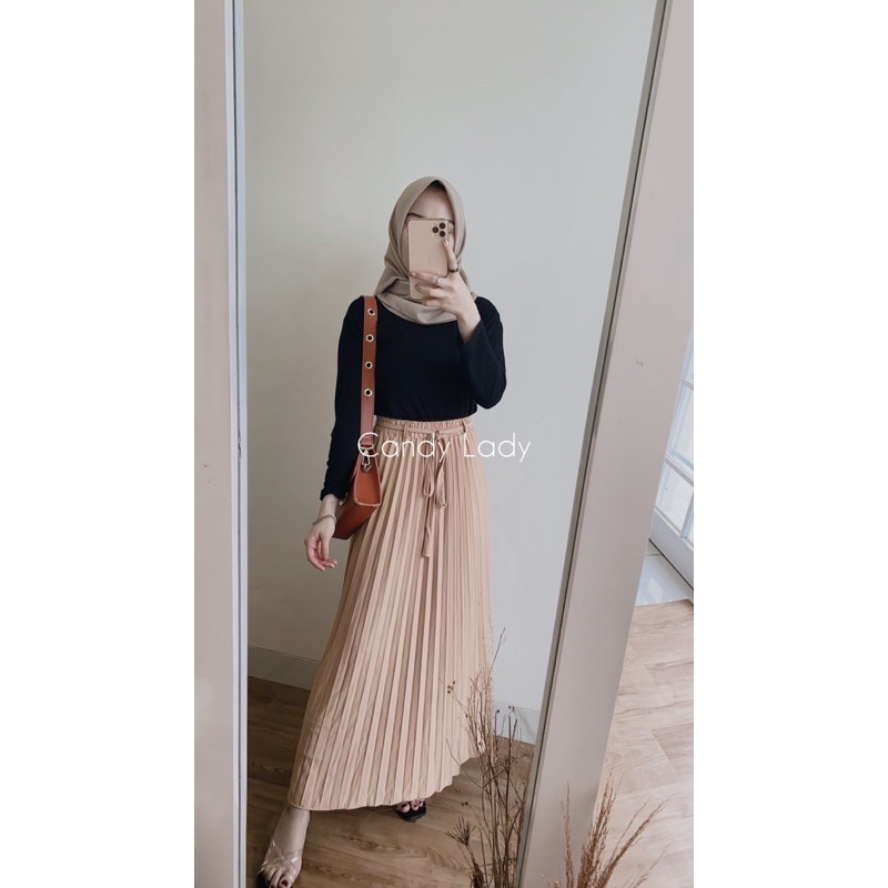 Rok Plisket Free Belt