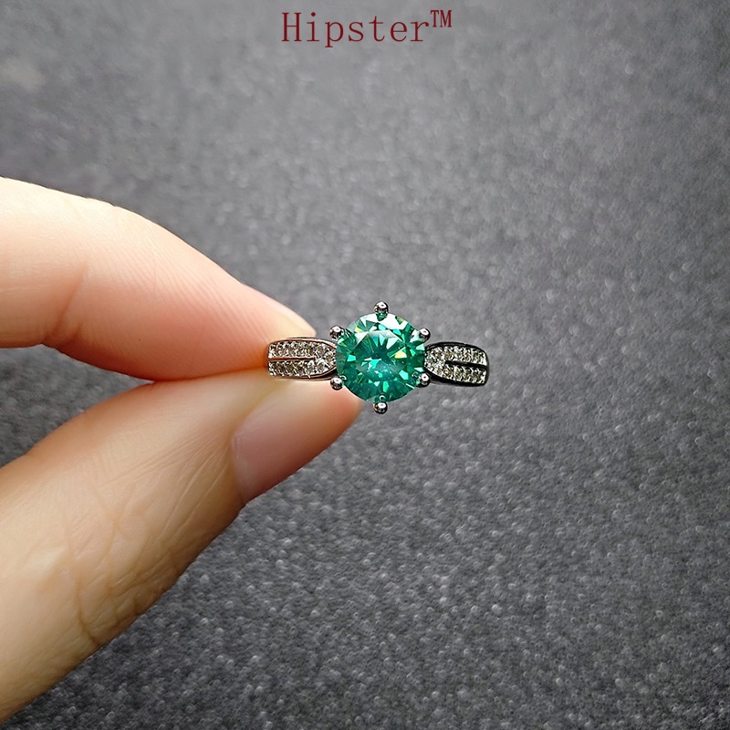 Japanese and Korean Fashion Hot Sale Elegant Inlaid Emerald White Gold Ring