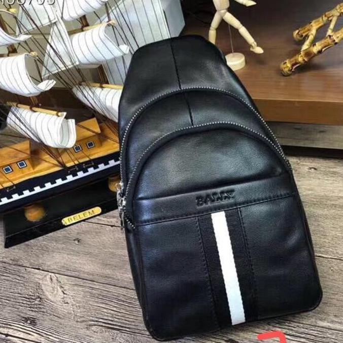 Kualitas Terbaik waistbag pria..> Waistbag Bally CUCI GUDANG