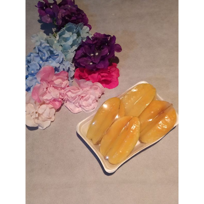 

buah belimbing Dewi / Starfruit