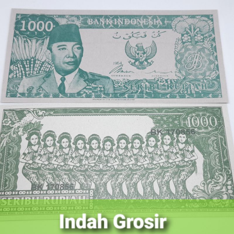 Alat sulap uang souvenir soekarno gulung melengkung pecahan 1000 rupiah merah hijau