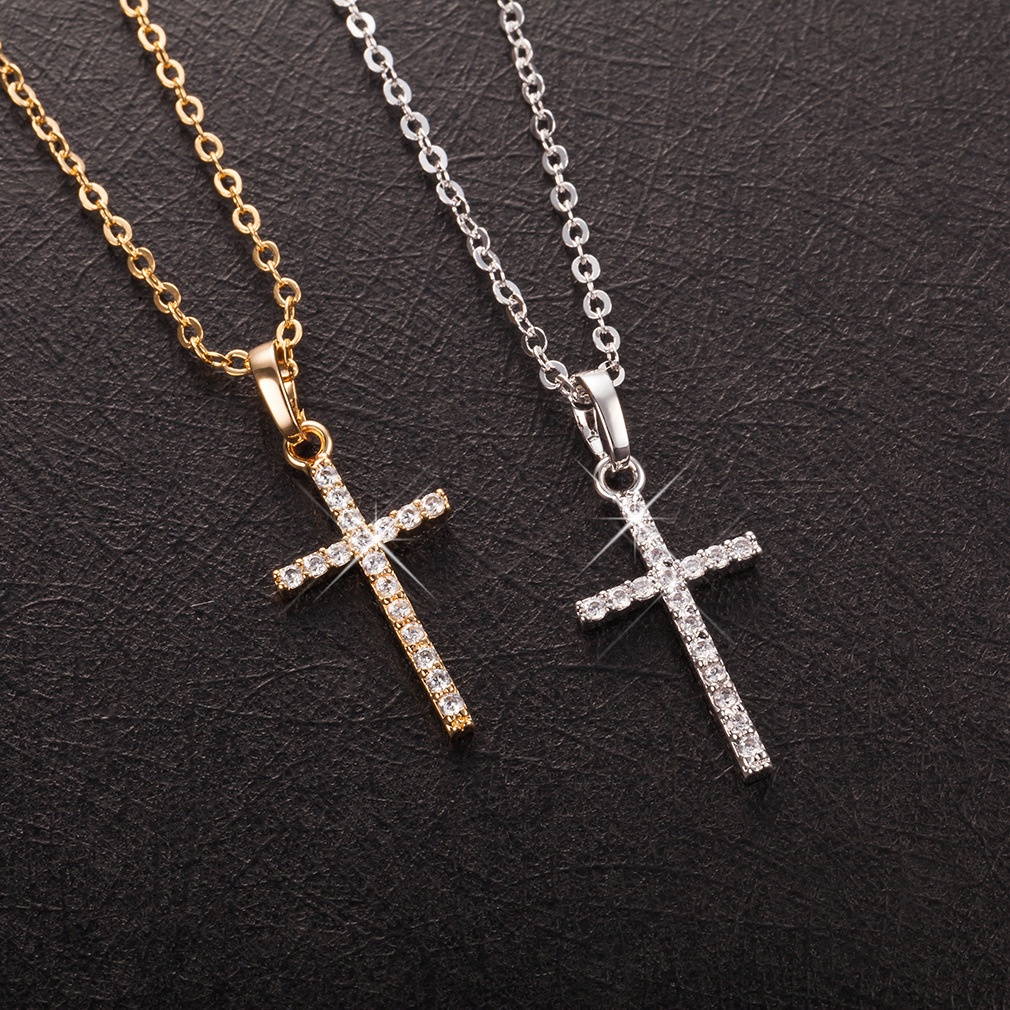 Kalung Liontin Salib Yesus Bahan Stainless Steel Aksen Kristal Untuk Wanita