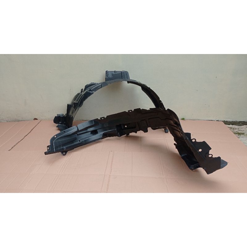 liner fender/ penahan lumpur avanza/xenia 2004 s/d 2011 ORIGINAL per biji (kana ato kiri)/ liner ava