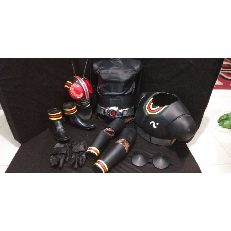 Cosplay kostum kamen rider black satria baja hitam
