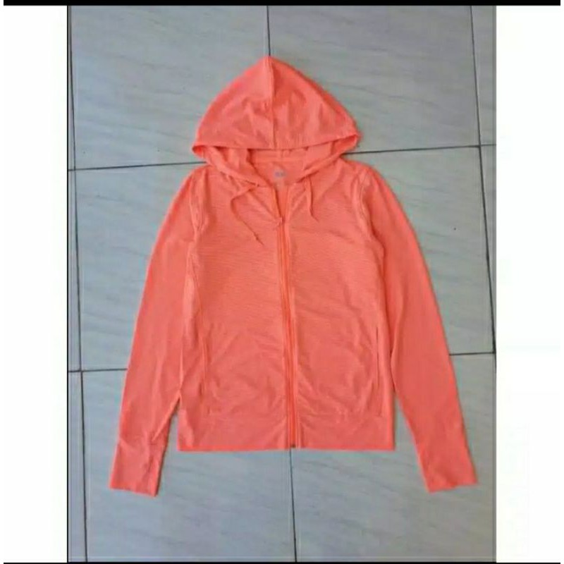 preloved jaket uniqlo AIRism size M