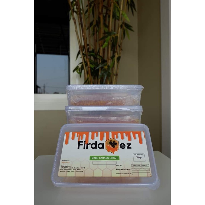 

FIRDAOEZ MADU SARANG LEBAH ASLI LANGSUNG DARI PETERNAK LEBAH AMAN BERIZIN P.IRT DINKES