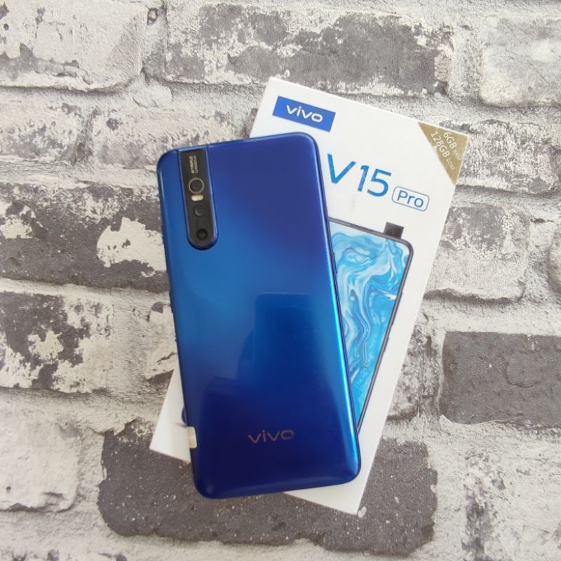 Vivo V15 Pro ram 6 internal 128 Gb second