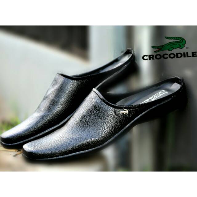 SENDAL SEPATU PRIA BUSTONG BAMS CROCODILE HITAM