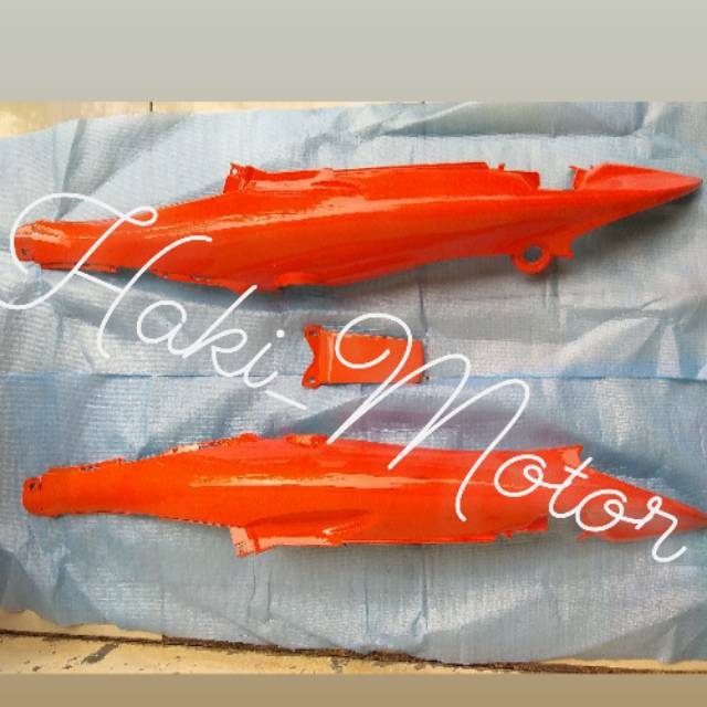 BODY BELAKANG JUPITER Z LAMA OREN