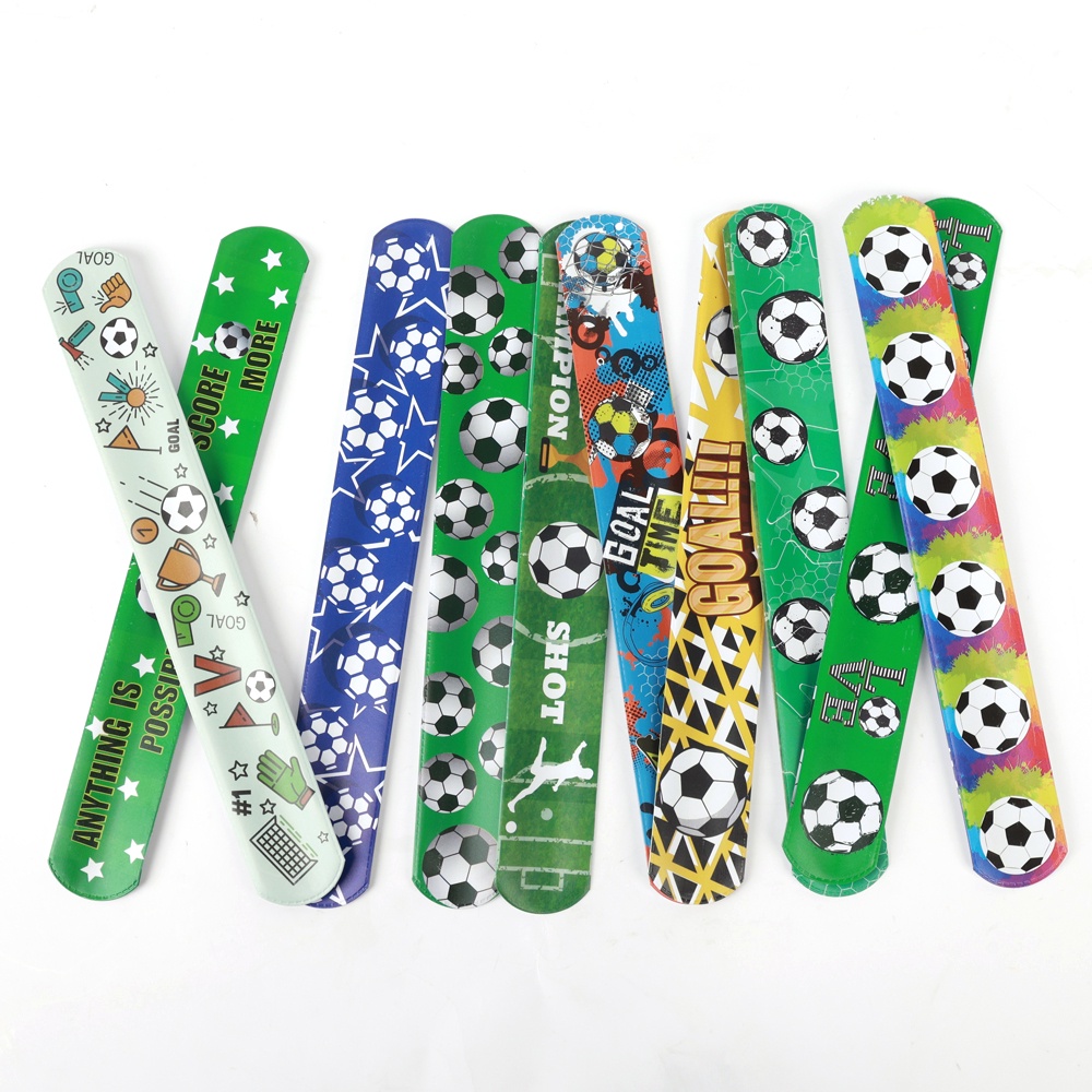 5pcs Gelang Slap Tema Kartun Sepak Bola Untuk Hadiah Anak