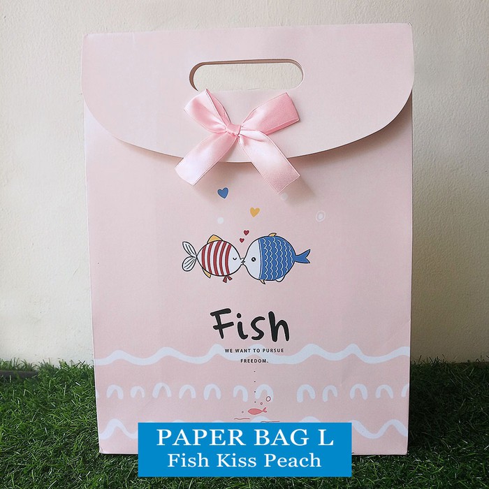 

Paper Bag Motif / Tas Kertas Kado / Tas Ulang tahun - L FISH J