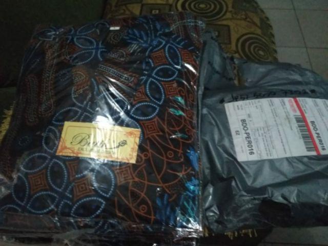 Maura Couple - Sania Ruffle Batik Couple Jumbo Ori Ndoro Jowi Dnt Garansi Termurah Shopee - Solo 4.8