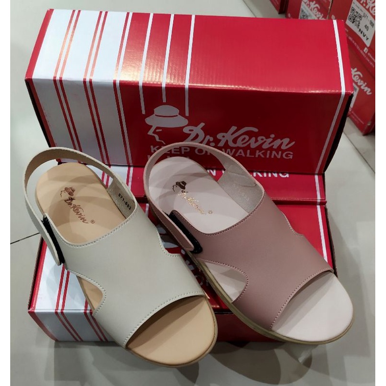 Sepatu Sandal Wanita DR.KEVIN
