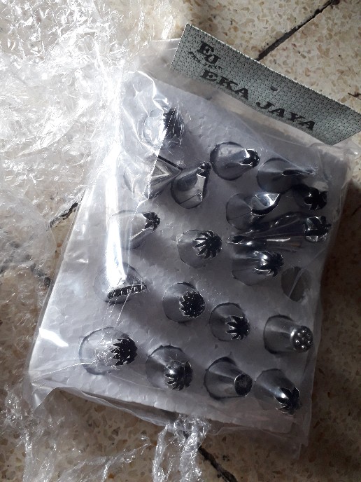 Cetakan Kue Semprit 1 Set (isi 20 Pcs)