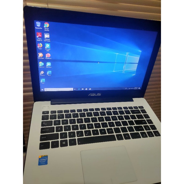 Laptop Asus X453M N2840 RAM 4 GB HDD 500 GB Mulus