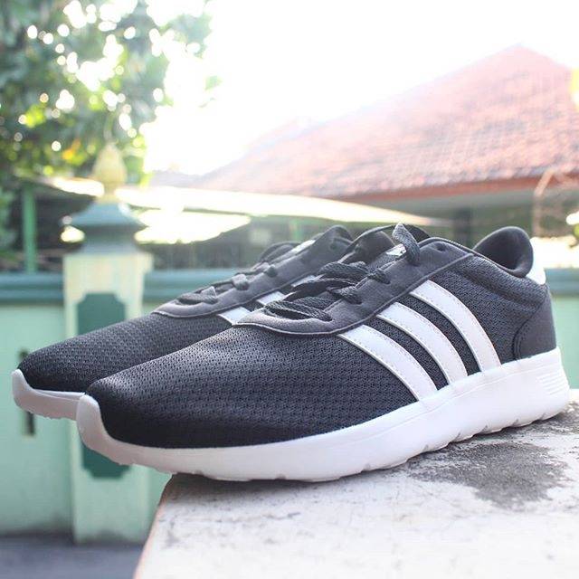 Adidas lite racer