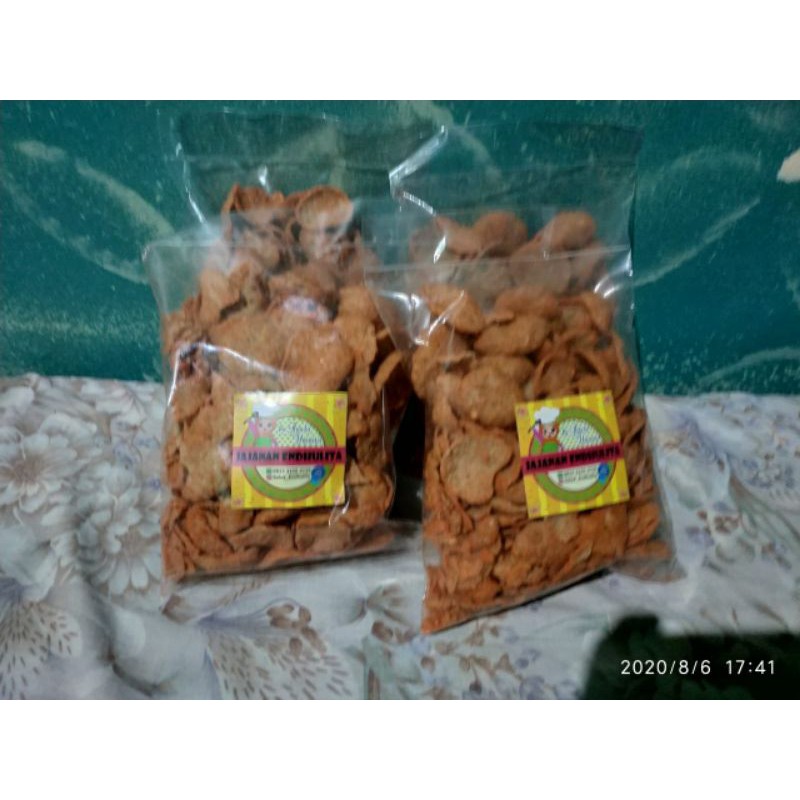 

keripik Basreng Pedas
