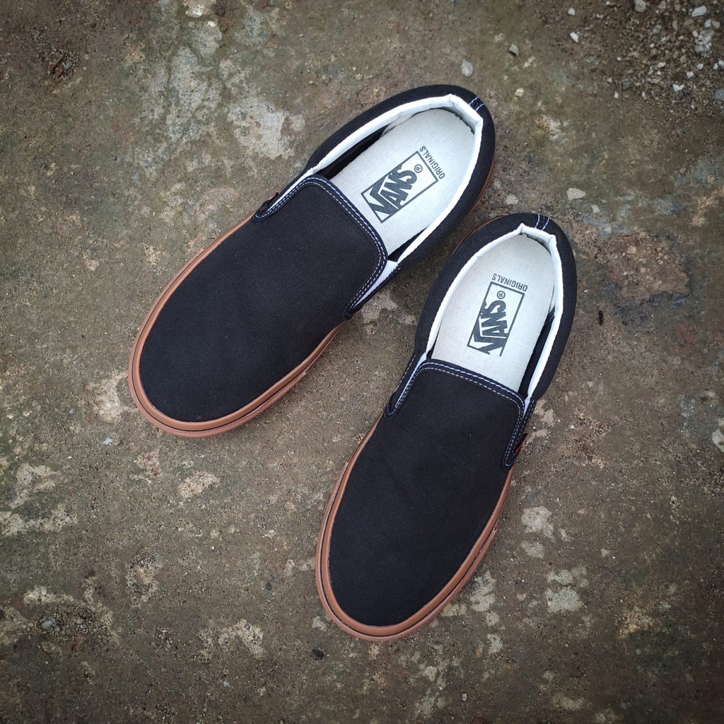 PROMO Sepatu Vans Slip On Black Gum Classic Anaheim Premium Import Quality, Upper Kanvas, Sol Waffle DT Anti Slip