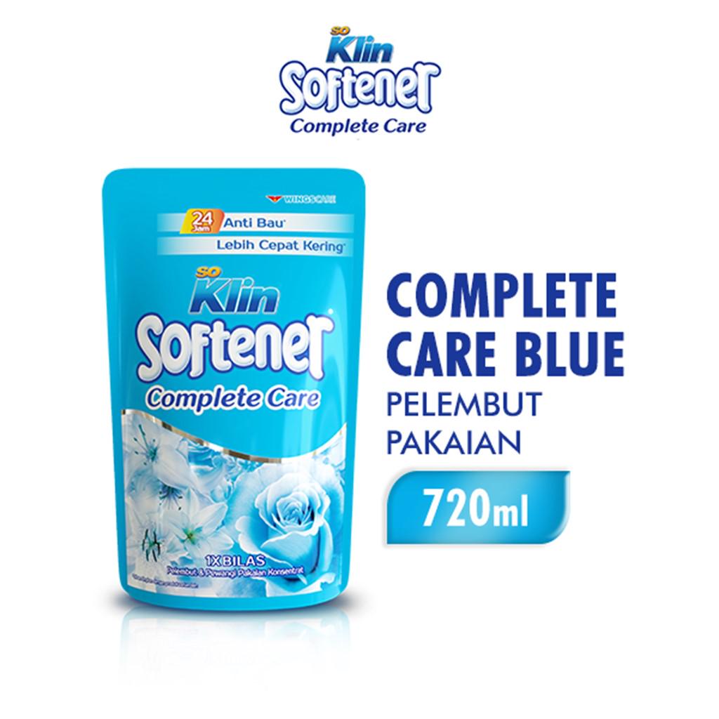 Soklin Softener Complete Care Pelembut Pakaian Biru 720 ml