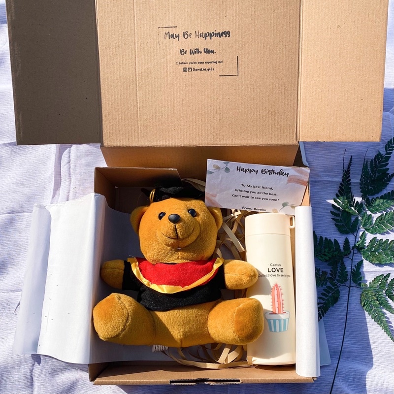 [READY/HAMPERS WISUDA KEREN/HADIAH WISUDA/KADO WISUDA CEWEK/KADO BONEKA WISUDA TEDDY BEAR 20CM/BUKET WISUDA/BOX JUMBO]