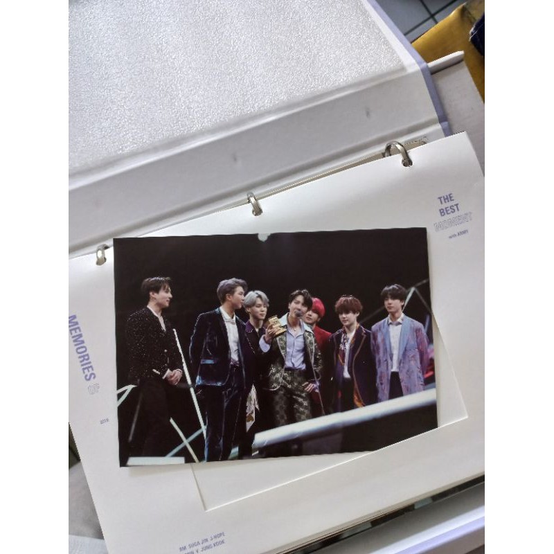Paper frame dan postcard BTS Memories of 2018