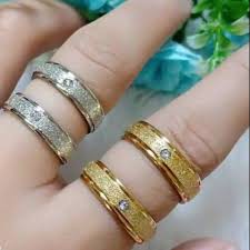 Cincin Kawin Udah Dapat 2 Pcs + Box Cincin love mewah dan berkelas Berlapis Stainless Steel