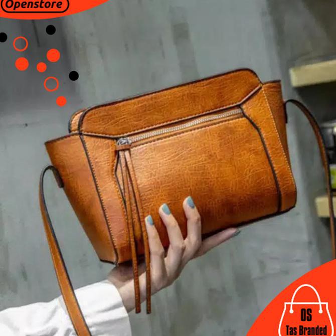 ekstraCASHBAK- Tas Stradivarius Import Kualitas Terbaik / Tas Selempang / Tas Wanita - Hitam MURAH