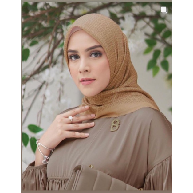 tapis square buttonscarves navajo