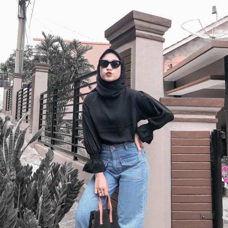 1KG MUAT 5PCS | MEGURI BLOUSE BASIC TOP HITS OOTD SELEBGRAM FASHION WANITA MUSLIMAH
