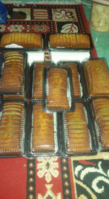 Mika Brownies M Tanggung 50pcs Pack Tray Box Sushi Kotak Brownies Sedang Medium Surabaya