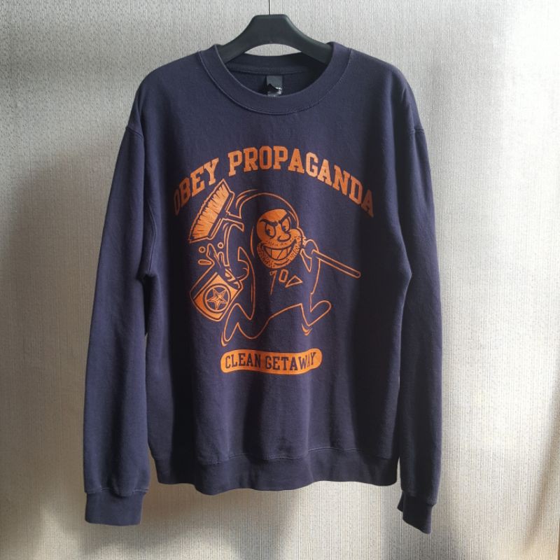 Crewneck Obey second