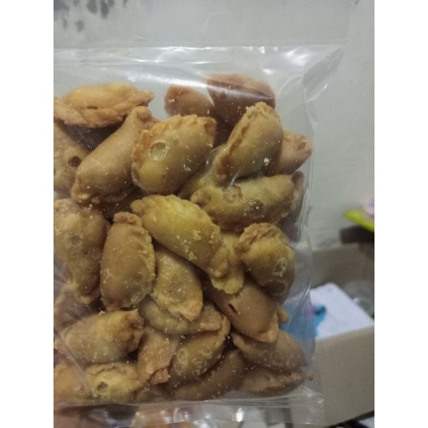 

pastel mini isi abon gurih renyah kemasan 500gr