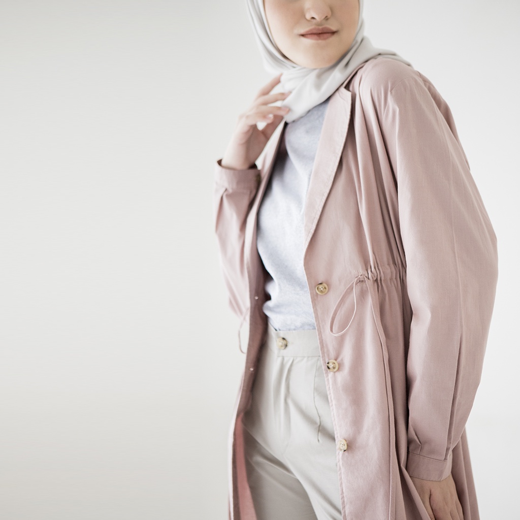 Mega Parka by Aska Label - Outerwear parka katun dengan kancing depan warna Taupe, Dust, Dusty Rose