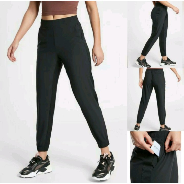 ATHLETA Booklyn Ankle Jogger Pants Black