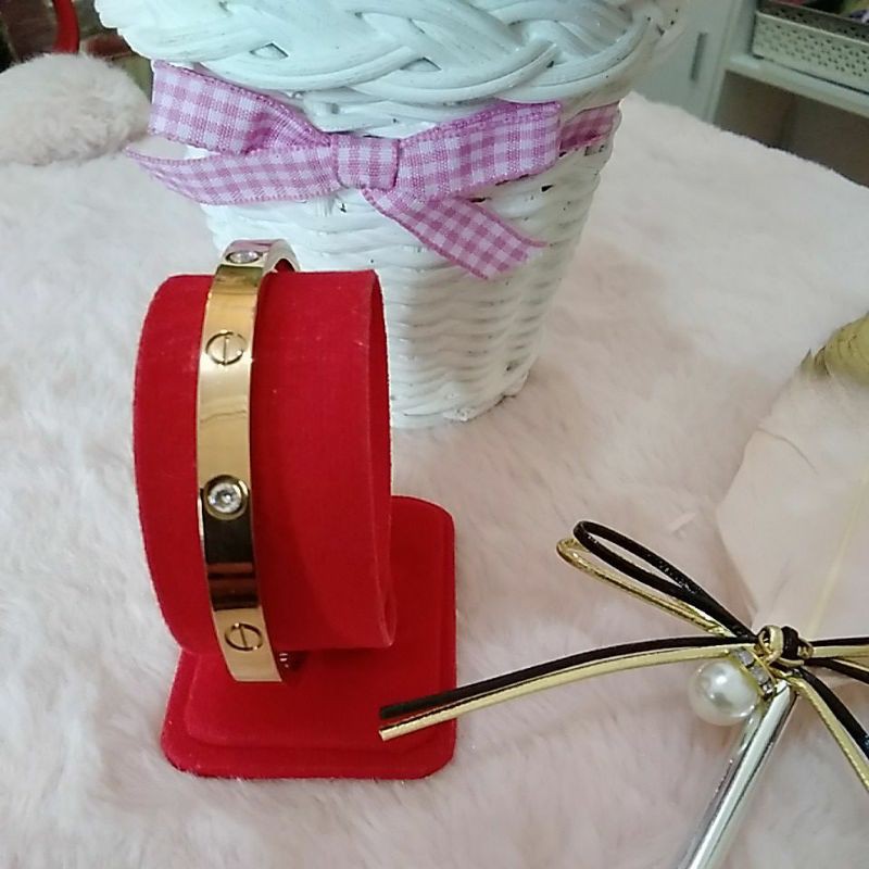 Gelang Kaku Cartier Mata