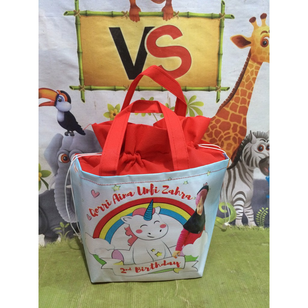 

Tas Ultah Serut Custom tema Unicorn