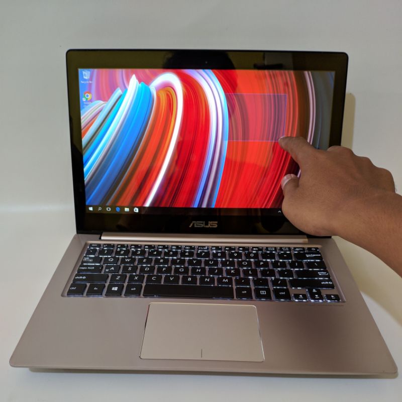 laptop ultrabook Touchscreen asus ZenBook ux303ln - core i7 - Resolusi 3K - Dual vga Nvidia 840m