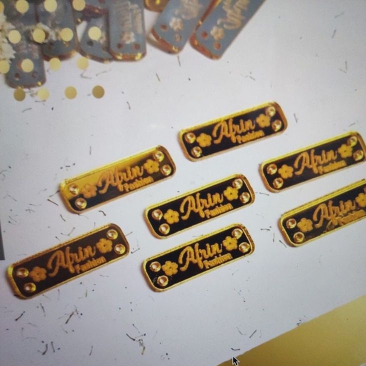 label rebranding branding produk hijab pakaian baju kerudung akrilik custom free desain