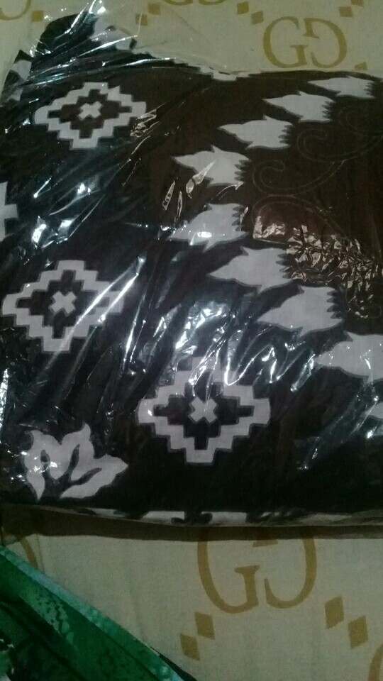 Couple Batik Geisha Broklade 2564 Mahardani Ipnu Ippnu Cekeran