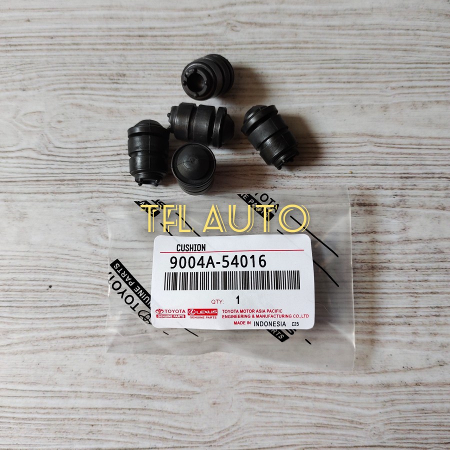 KARET STOPER PENAHAN TAHAN PINTU BAGASI BELAKANG INNOVA AVANZA KIJANG