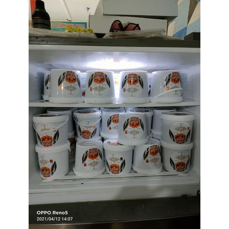 

kurma sukari ember