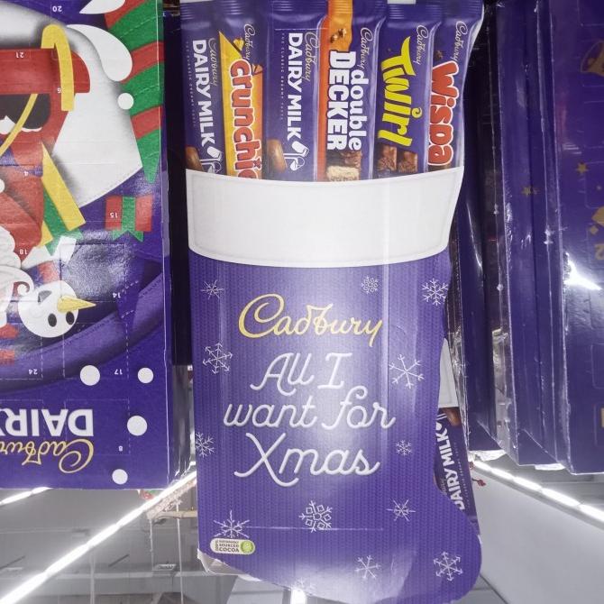 

```````] CADBURY STOCKING SELECTION BOX 179 gr