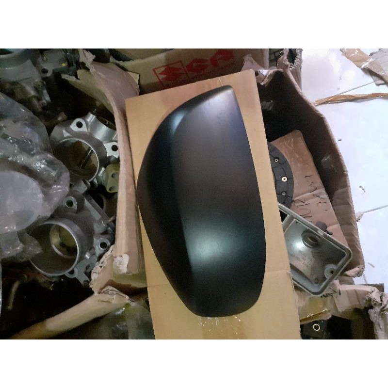 cover spion suzuki splash