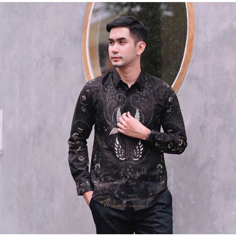 gurdohitam kemeja batik pria lengan panjang