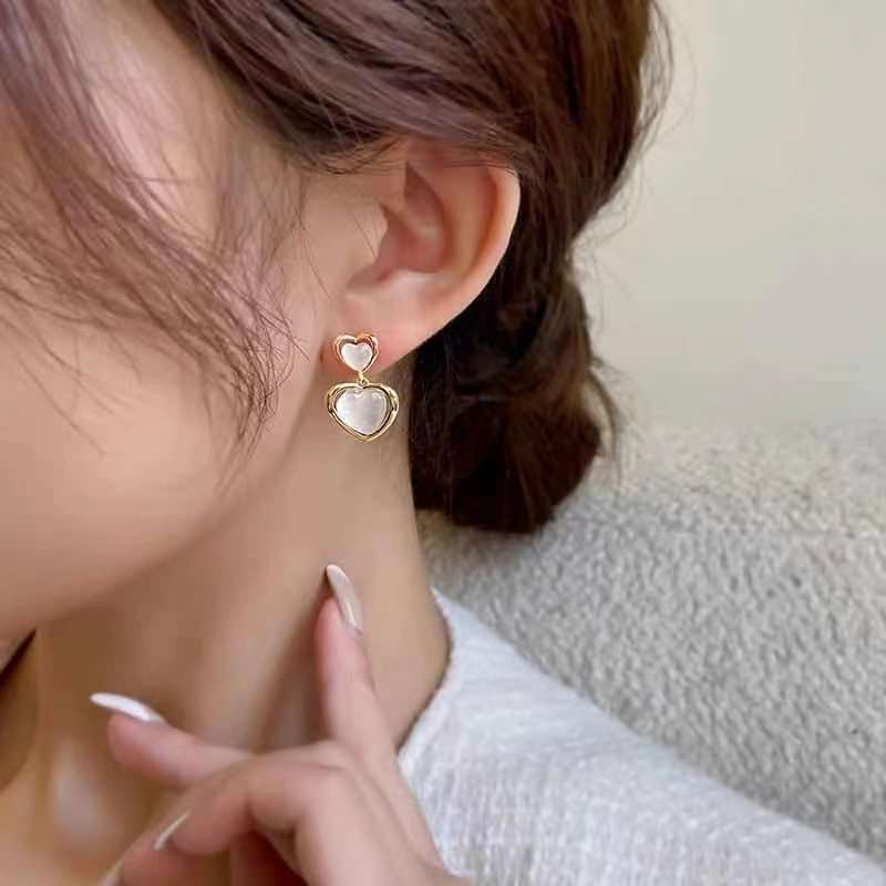 Korea Dongdaemun double lapisan mencintai hati anting-anting perempuan 2021 trendy serbaguna niche t