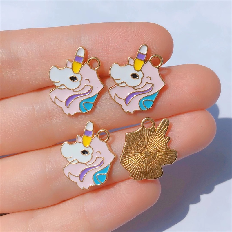 4pcs Liontin Enamel Bentuk Kuda Unicorn Pelangi Untuk Membuat Perhiasan Kalung Gelang