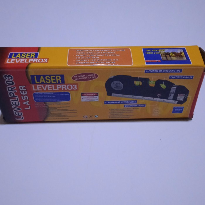

Bergaransi Taffware Levelpro3 Penggaris Laser Horizontal Vertical 250Cm + Waterpa Bagus